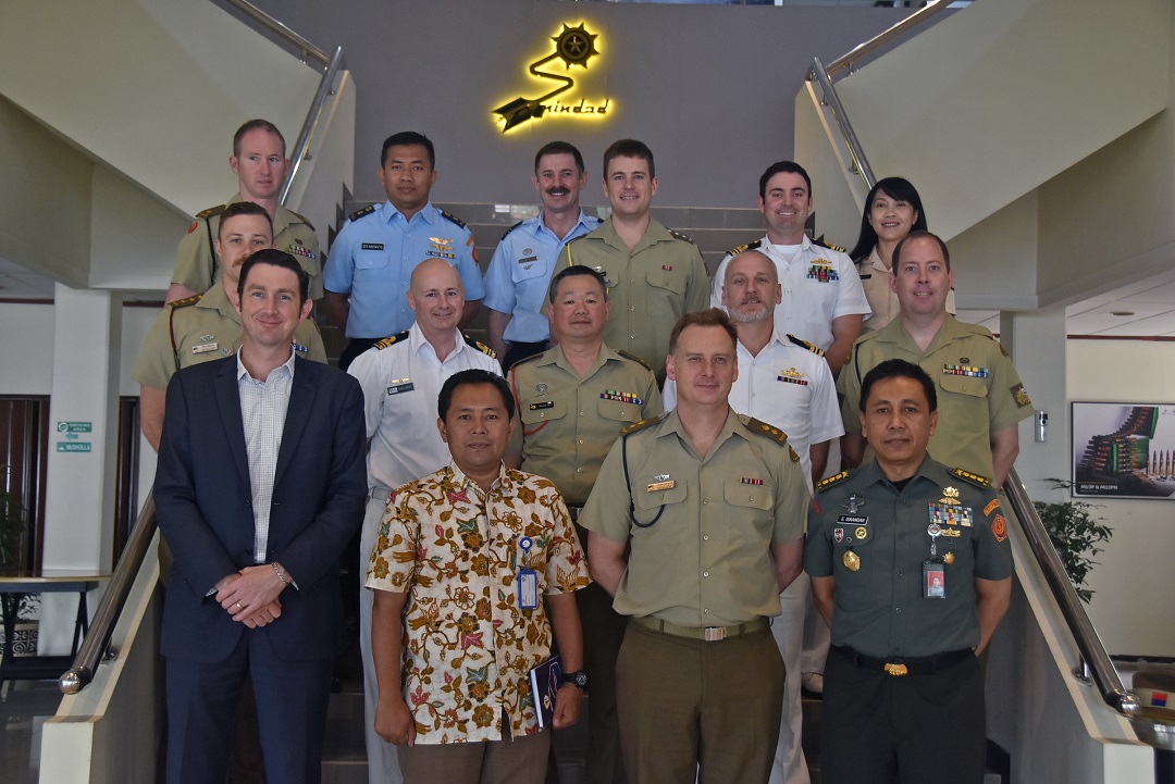 Kunjungan Delegasi Militer Australia Pelajari Teknologi Produksi Pindad