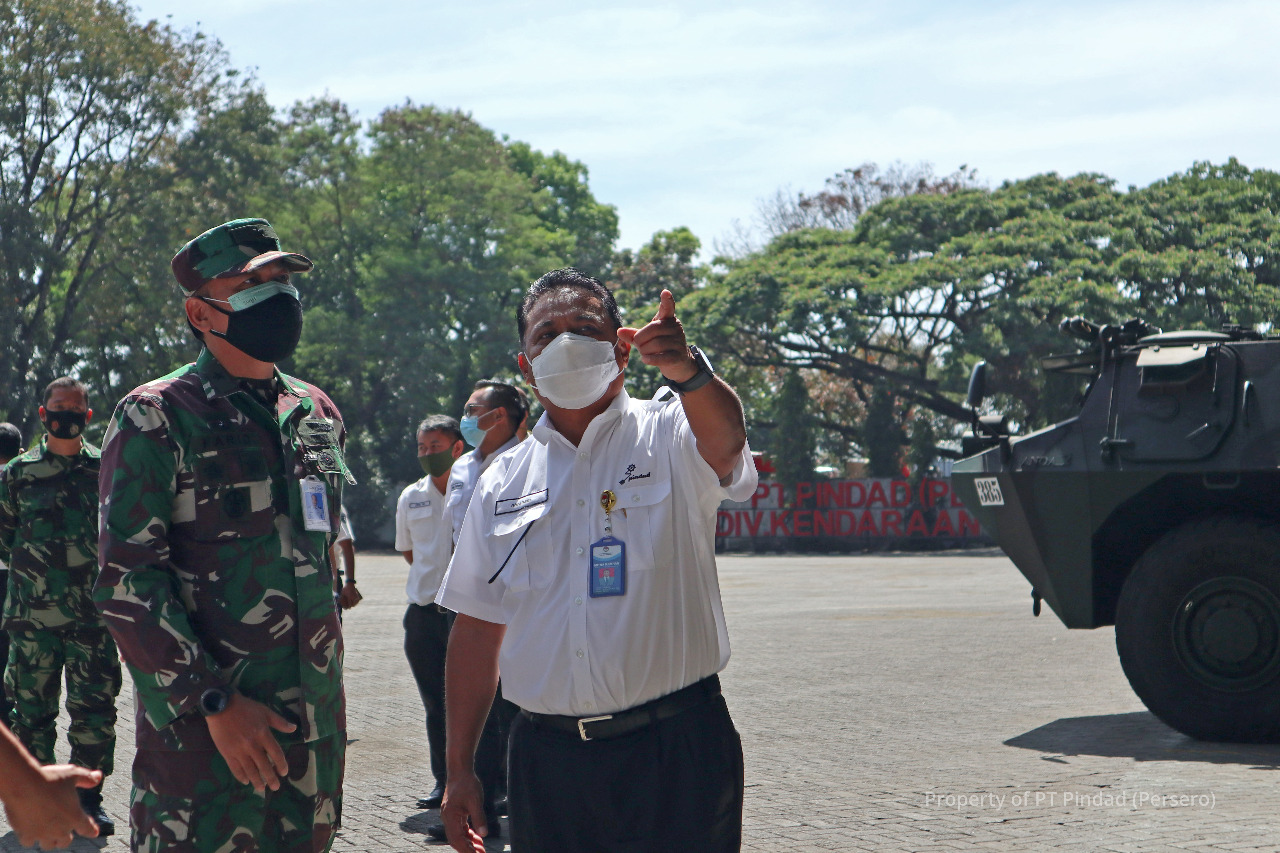 Kadislitbangau Tinjau Kesiapan Produk Peledak Hingga Senjata Pindad 