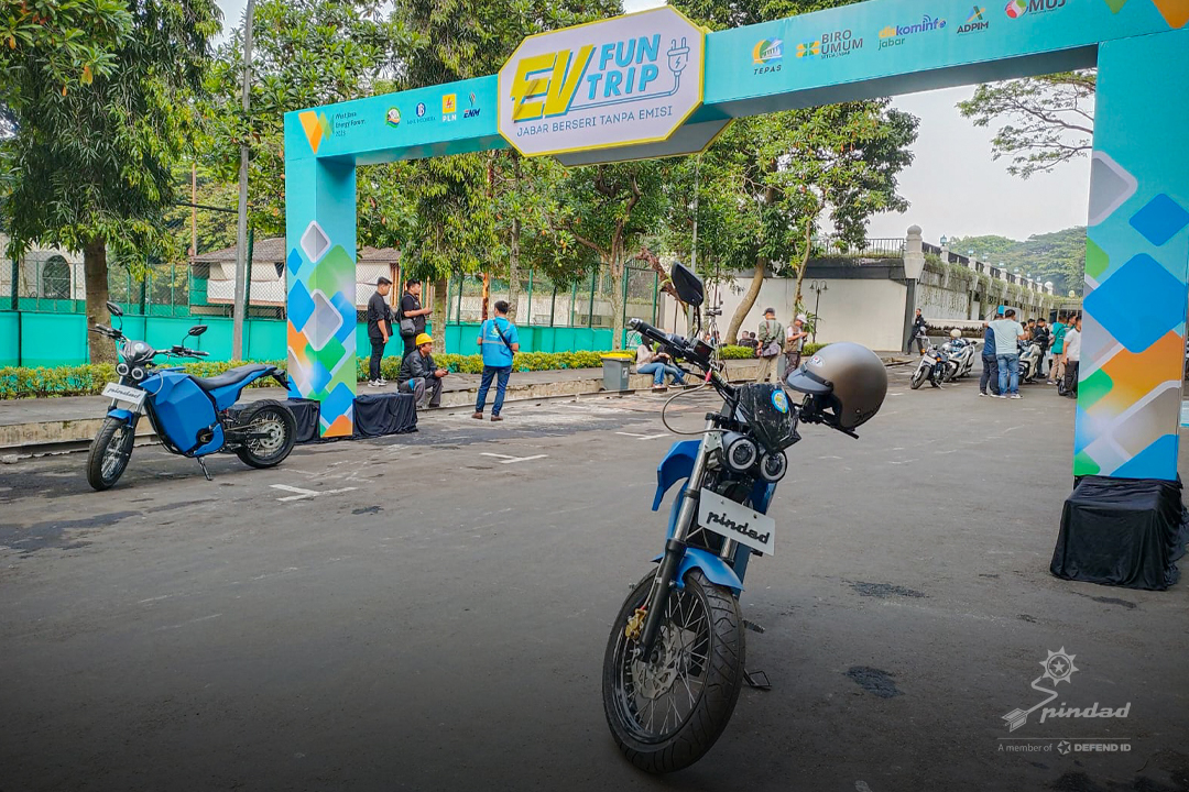 Dukung Ketahanan Energi, 17 Unit Pindad Moto EV ikuti EV Fun Trip