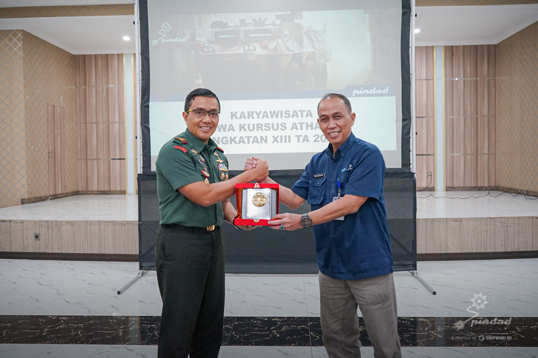 PT Pindad Terima Kunjungan Siswa Atase Pertahanan Angkatan 13