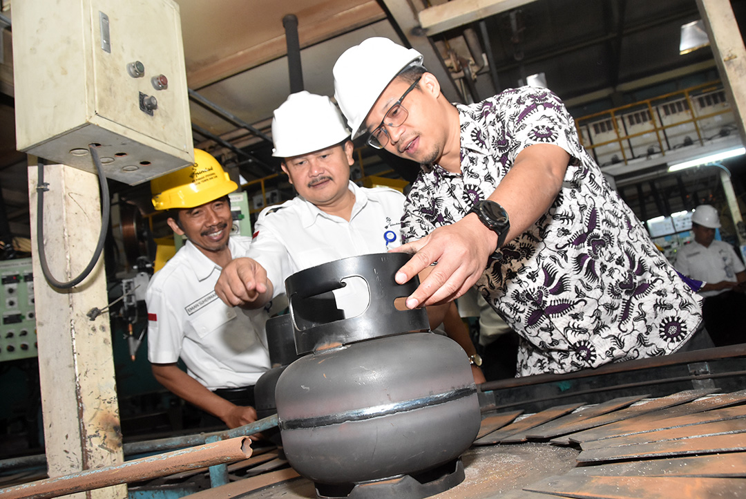 Lanjutkan Sinergi, Pindad Siap Produksi Tabung LPG Pertamina
