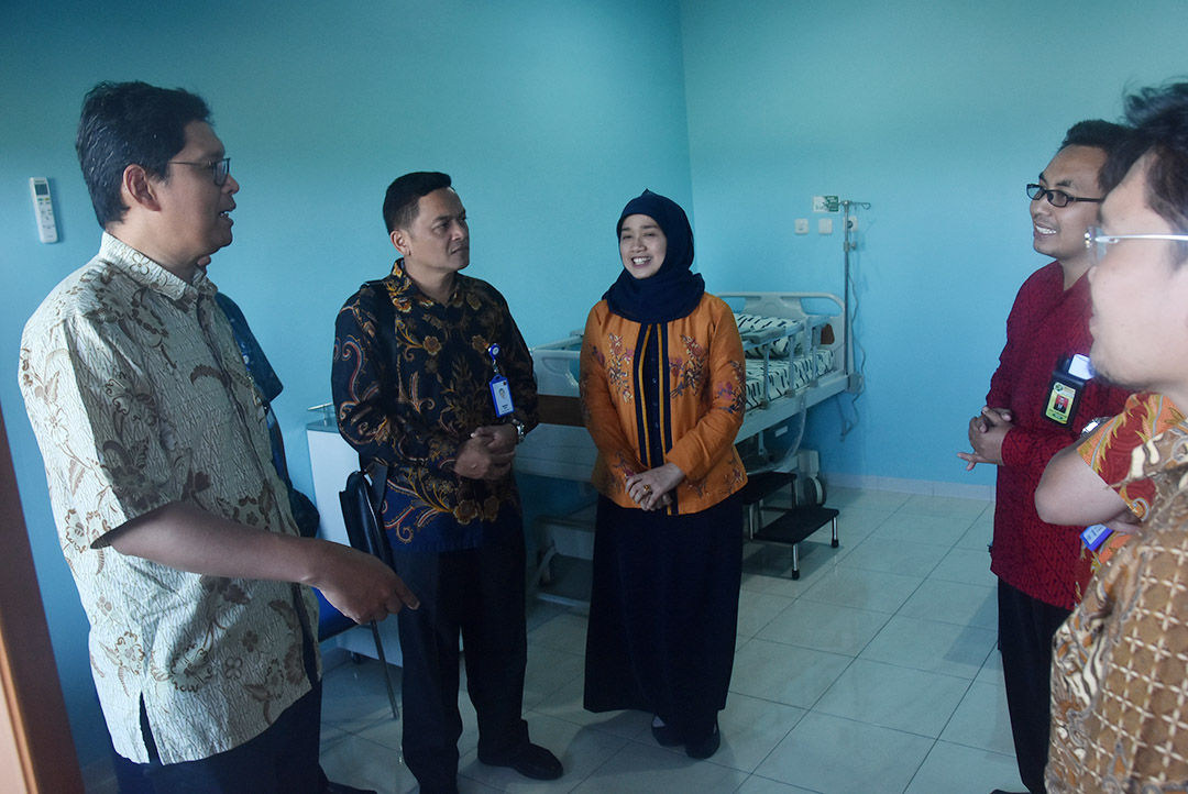 Pindad Apresiasi Peningkatan Fasilitas RSU Pindad Turen