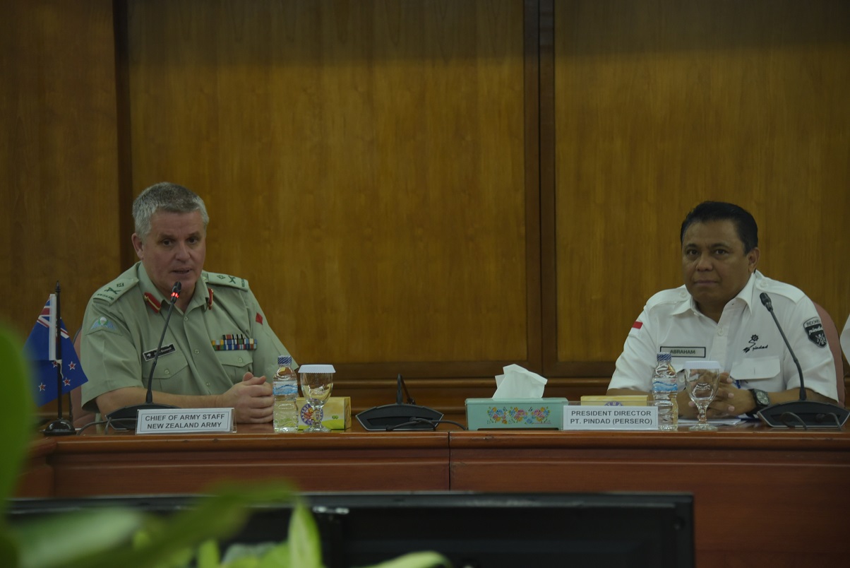 KSAD Selandia Baru Kunjungi Pindad, Dirut Harap Dapat Perkuat Kerjasama Bilateral