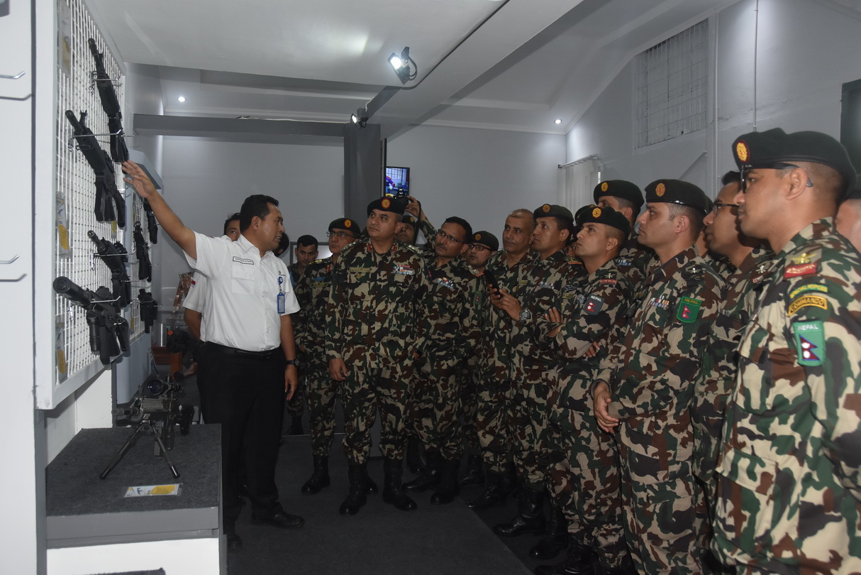 Kunjungi Pindad, ACSC Nepal Tertarik Bangun Kerjasama Pertahanan