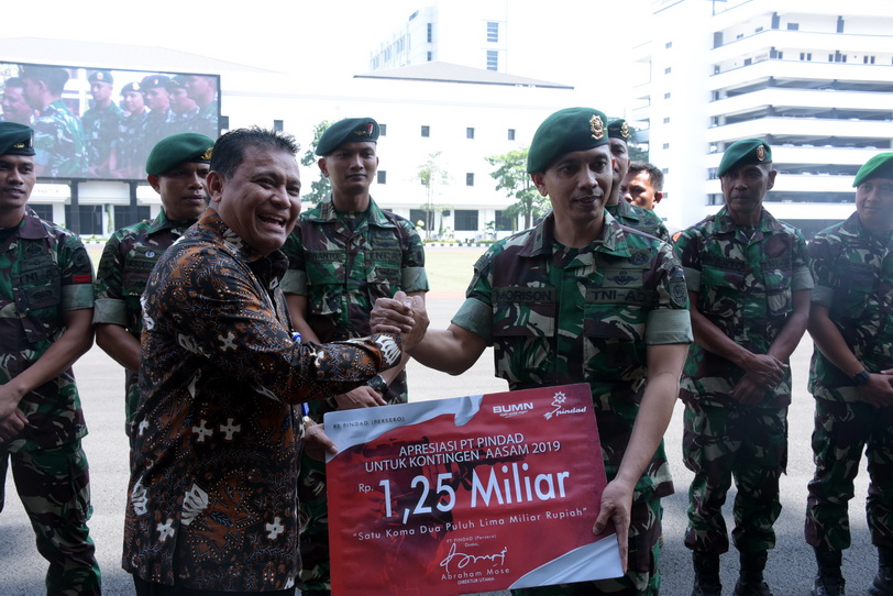 Pindad Berikan Apresiasi 1,25 M Kepada Kontingen Petembak TNI AD AASAM 2019