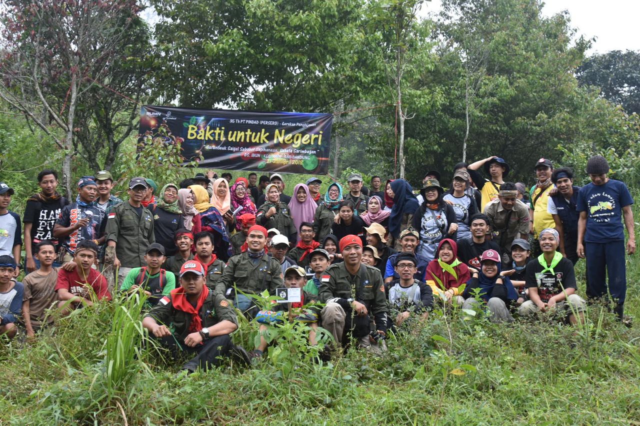 Peduli Lingkungan Pindad Tanam 1.000 Pohon