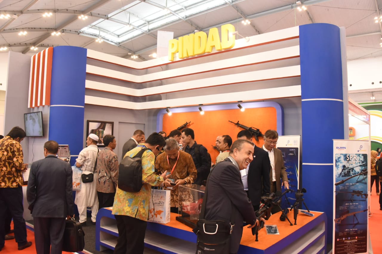 Pindad dan Mitra Binaan PKBL Ikuti Pameran Trade Expo Indonesia 2018