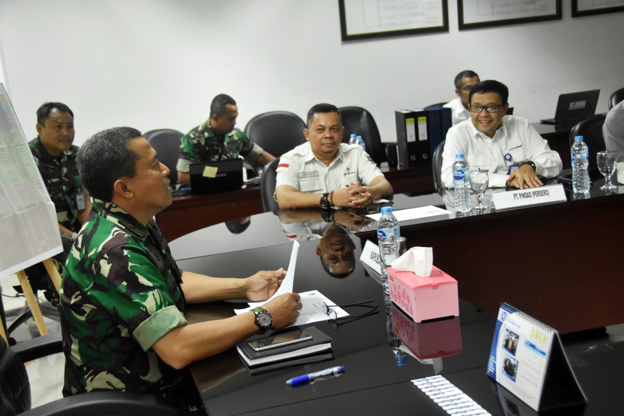 Pindad Kantongi Sertifikat Tipe Senjata Udara Militer RHan 122 B
