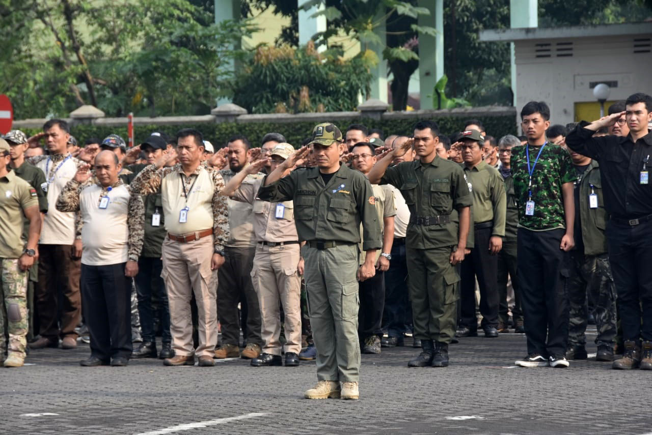 Pindad Gelar Upacara Peringati Hari Bela Negara ke-71