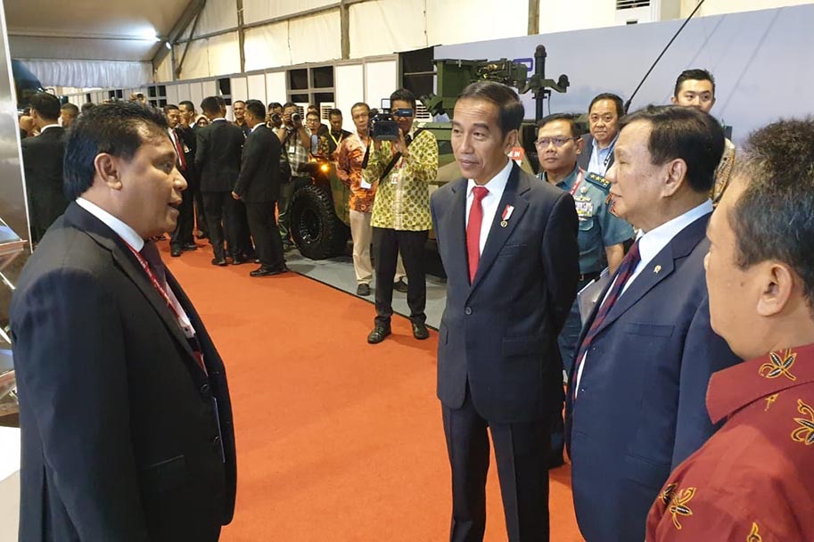 Hadiri Rapim Kemhan TNI Polri 2020, Presiden RI Tinjau Produk Pindad
