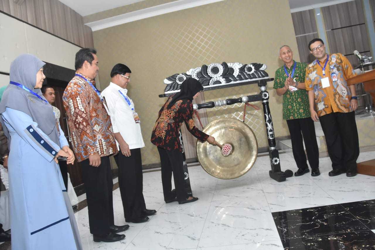 Pindad Selenggarakan Seminar Nasional R-HAN 122B