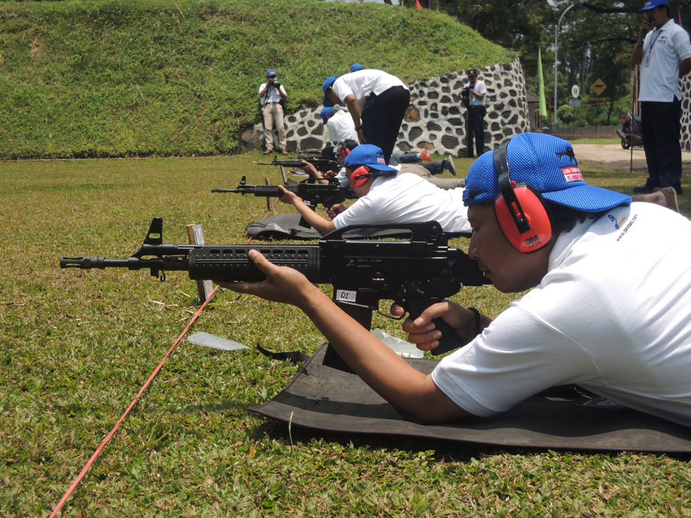 Press Gathering Pindad 2015